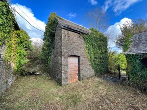 Photo 10- click for photo gallery